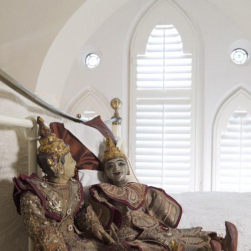 Bath window shutters